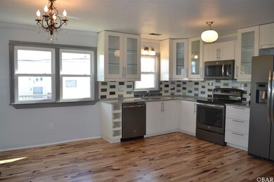 Brand new everything- appliances, fixtures, and ca