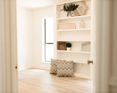 503 W Oliver Ave, West Memphis, AR 72301 - photo 5