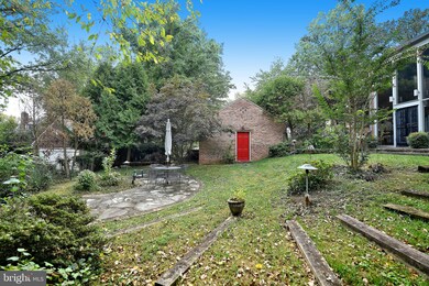 213 Kemble Rd, Baltimore, MD 21218 - photo 7