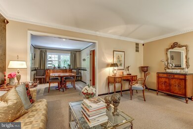 11045 Rutledge Dr, North Potomac, MD 20878 - photo 7