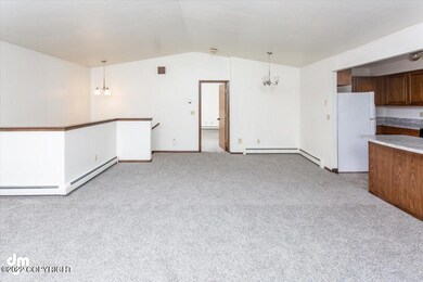 04-Living Room_DMD_6720