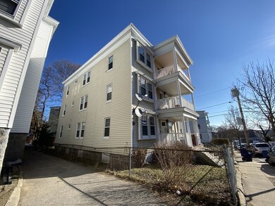 31 Wellington Hill St unit 3, Mattapan, MA 02126 - photo 2