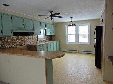 34 Yankee Drummer Dr, West Brookfield, MA 01585 - photo 4