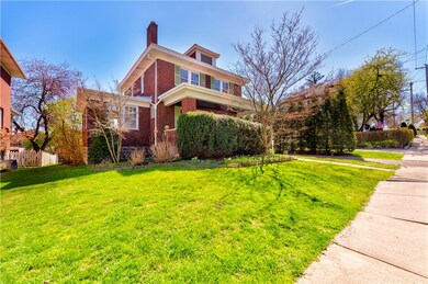 301 Arden on a table top lot