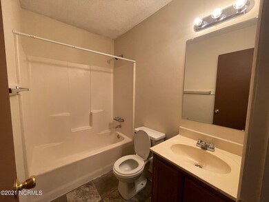 1802 Burgaw Hwy, Jacksonville, NC 28540 - photo 7