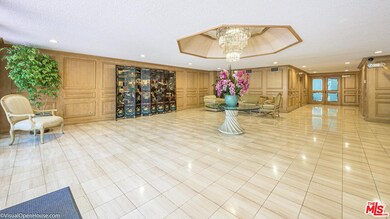 339 N Palm Dr unit 101, Beverly Hills, CA 90210 - photo 4