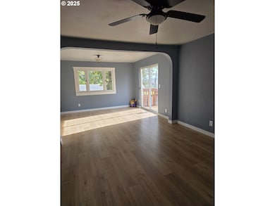 510 NW 11th St, Pendleton, OR 97801 - photo 3