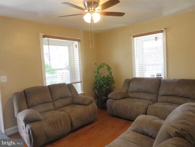 13 Hillside Ave, Souderton, PA 18964 - photo 5