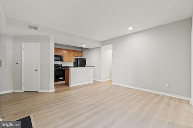 3909 Penderview Dr unit 1904, Fairfax, VA 22033 - photo 4