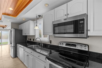 511 Child St unit 701, Warren, RI 02885 - photo 5