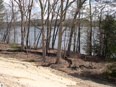 1637 Edgewater Ridge unit 13, Traverse City, MI 49684 - photo 6