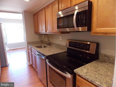 6027 Bonnie Bern Ct, Burke, VA 22015 - photo 2