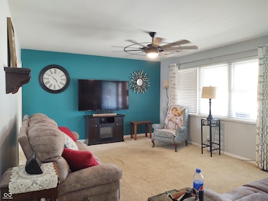 2630 Wedgewood Dr, Columbus, IN 47203 - photo 5