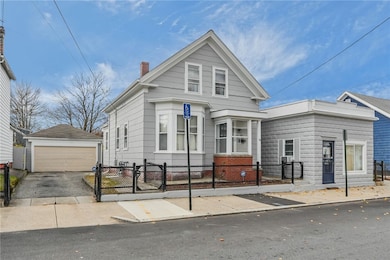 114 Commodore St, Providence, RI 02904 - photo 2