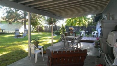 1701 SW Rogue River Ave, Grants Pass, OR 97526 - photo 7