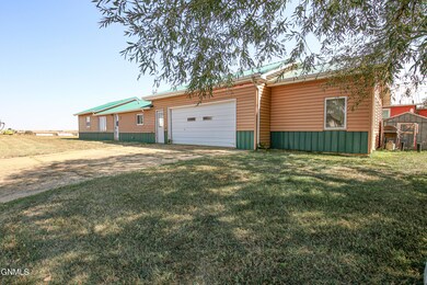 601 Minnesota Avenue - MLS Size-2