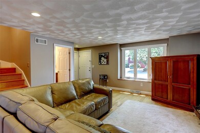 24 Tamarac Dr unit 24C, Greenville, RI 02828 - photo 6