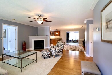 188 W. Devonshire Ave.