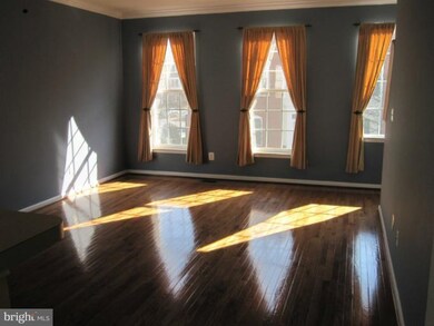 42771 Hollingsworth Terrace unit 5B, Chantilly, VA 20152 - photo 2