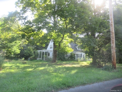 6 Erin Ct, Cornwall, NY 12518 - photo 3