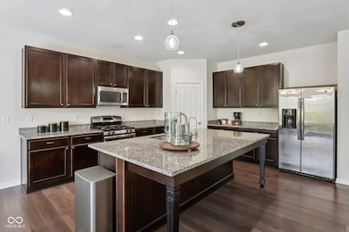 11900 Avedon Way, Zionsville, IN 46077 - photo 6