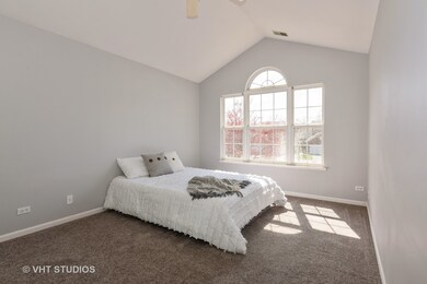 10 Cloverdale Ct unit TBI, Algonquin, IL 60102 - photo 2