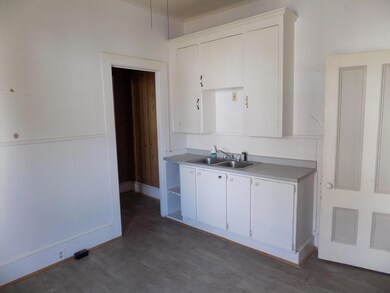 12 School St, Waterville, ME 04901 - photo 6