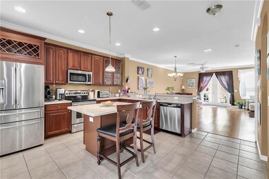 Open Kitchen