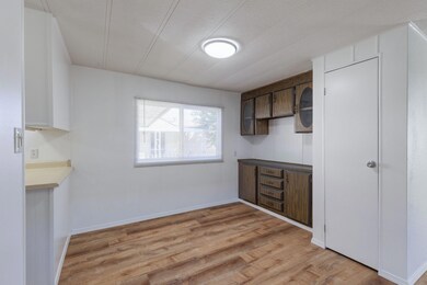 28-web-or-mls-5076-leonard-rd-64