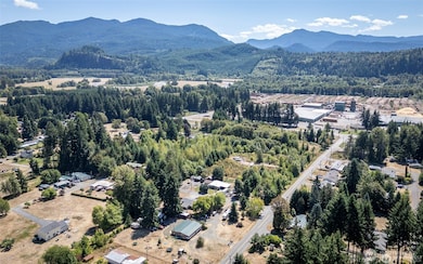 Lovely Acre In Randle, WA