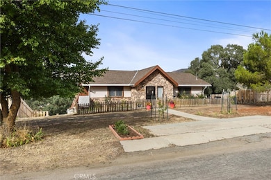 22801 Fran Dr, Tehachapi, CA 93561 - photo 2