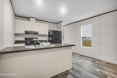 108 Gladewood Cir, New Bern, NC 28560 - photo 5