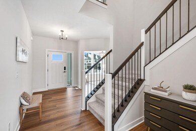 10261 Shadyview Ln N, Maple Grove, MN 55311 - photo 5