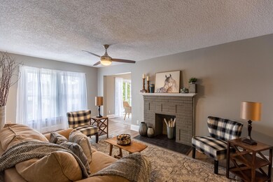 703 E Market St, Johnson City, TN 37601 - photo 3