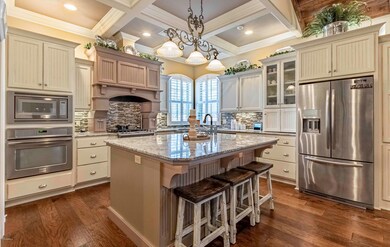 101 Lefleur kitchen view 2