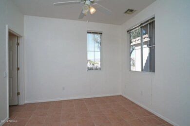 8 den or office