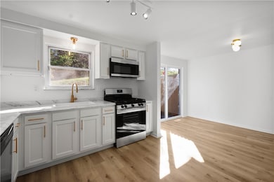 2001 Denning Way unit A, North Versailles, PA 15137 - photo 3