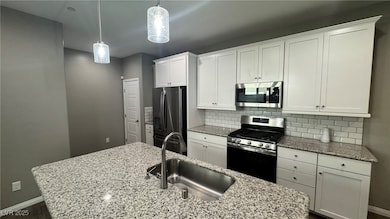 11728 Redwood Mountain Ave, Las Vegas, NV 89138 - photo 7