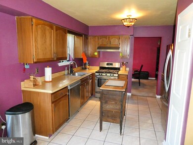 458 1st St, Atco, NJ 08004 - photo 6