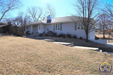 8517 SW 21st St, Topeka, KS 66615 - photo 3