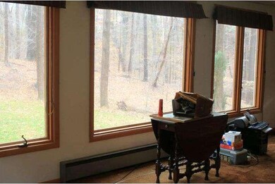 201 Fawnhill Rd, Broomall, PA 19008 - photo 7