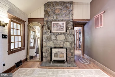 17617 Raven Rocks Rd, Bluemont, VA 20135 - photo 5