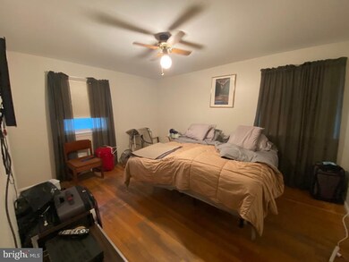 2843 Shanandale Dr, Silver Spring, MD 20904 - photo 6