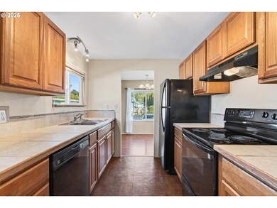 601 E Columbia River Hwy unit 34, Clatskanie, OR 97016 - photo 5