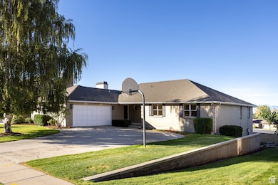 4340 S Lynne Ln, Holladay, UT 84124 - photo 2