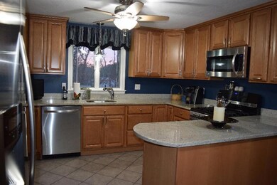 240 Carriage Ln, Barnstable, MA 02630 - photo 5