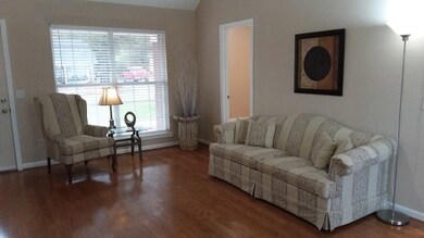 309 Nomad Cir, Kinsey, AL 36303 - photo 4