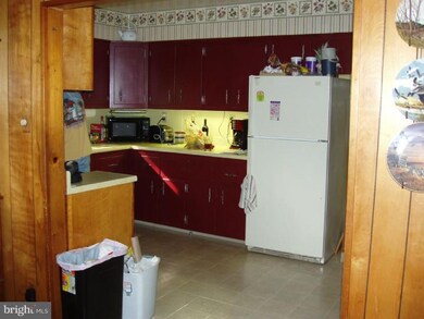 220 Borton Dr, Woodstown, NJ 08098 - photo 3