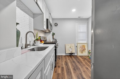 1206 11th St NW, Washington, DC 20001 - photo 2