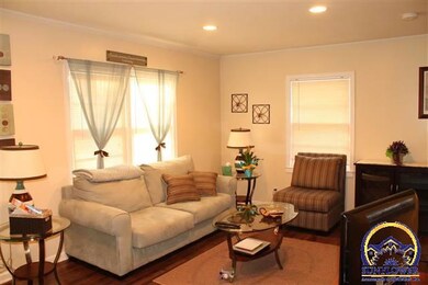 1136 SW Jane Ave, Topeka, KS 66604 - photo 2